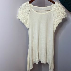 Mystree rosette short sleeve top